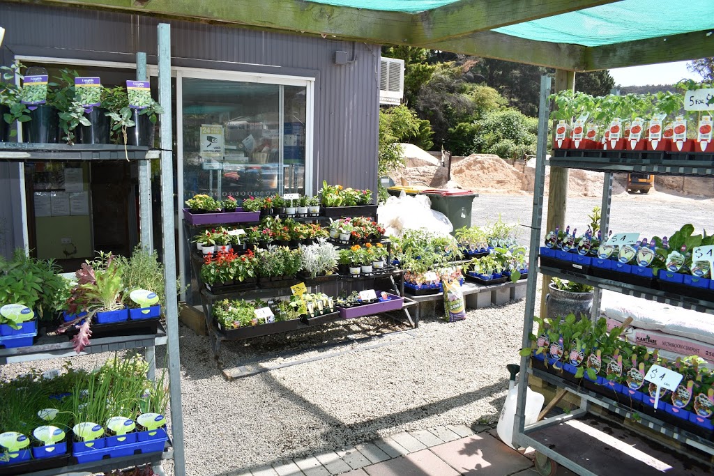 Lithgow Landscape & Produce Supplies | 4 Donald St, Lithgow NSW 2790, Australia | Phone: (02) 6353 1077