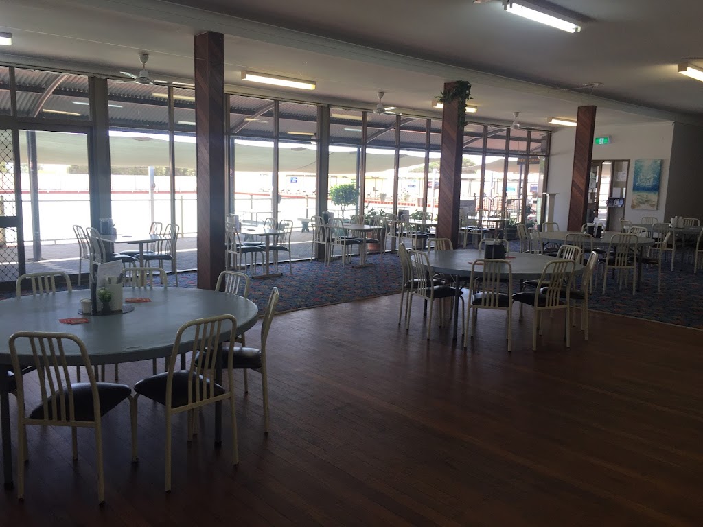 Cervantes Country Club | 14 Aragon St, Cervantes WA 6511, Australia | Phone: (08) 9652 7054