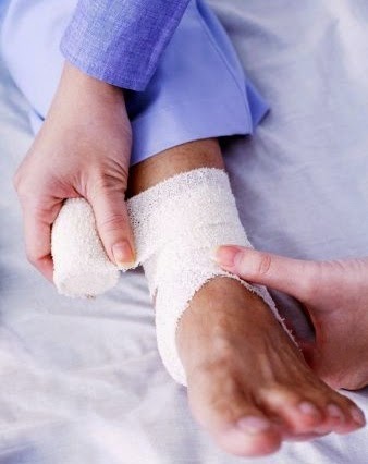 Foot & Leg Pain Clinics | doctor | 60 Mernda Village Dr, Mernda VIC 3754, Australia | 1300328300 OR +61 1300 328 300