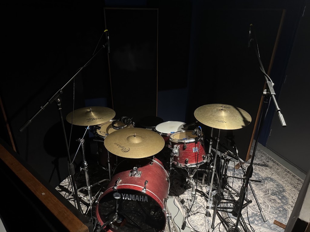 Elevenfold Music Studio | Maudsland QLD 4210, Australia | Phone: 0416 522 657