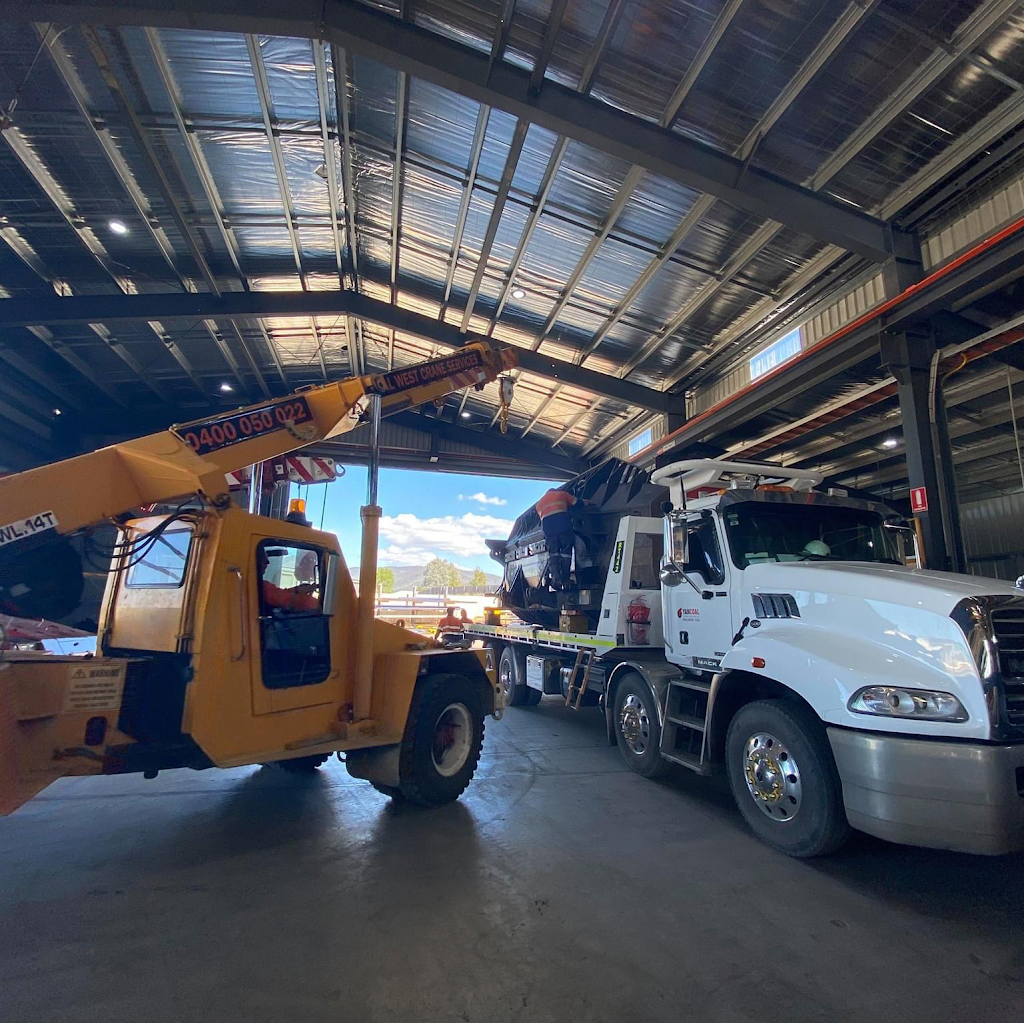 Central West Crane Services | 47 Depot Rd, Mudgee NSW 2850, Australia | Phone: 0400 050 022