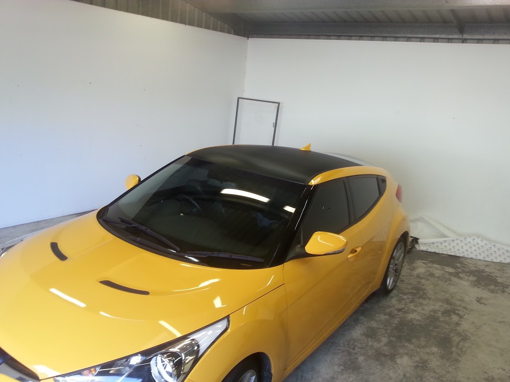 Universal Tint Central Coast | car repair | 4/8 Comserv Cl, West Gosford NSW 2250, Australia | 1300846837 OR +61 1300 846 837