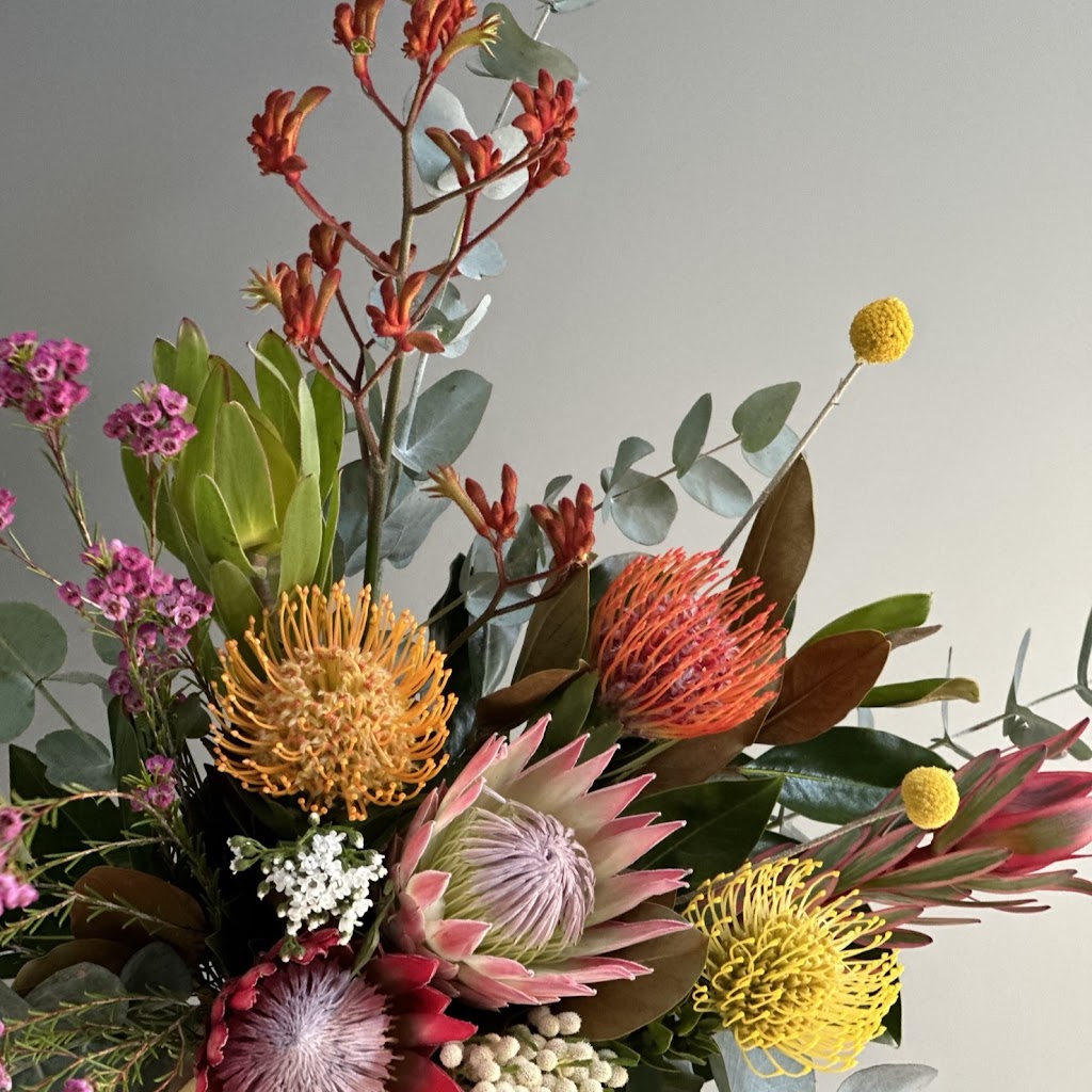 Isabella Floral Florist Epping Studio | Unit 1/12 Hillcrest Ave, Epping NSW 2121, Australia | Phone: 0402 848 063