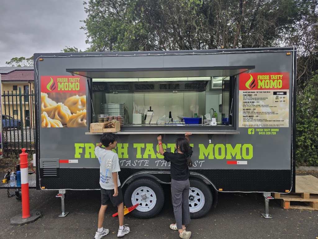 Fresh tasty momo | 120 Walters Rd, Blacktown NSW 2148, Australia | Phone: 0433 329 728