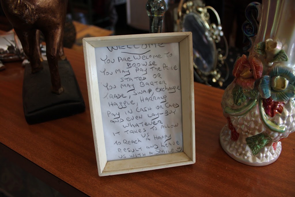 Qreiositi Vintage (Art, Retro and Collectibles) | 44 Cromie St, Rupanyup VIC 3388, Australia | Phone: 0488 660 386