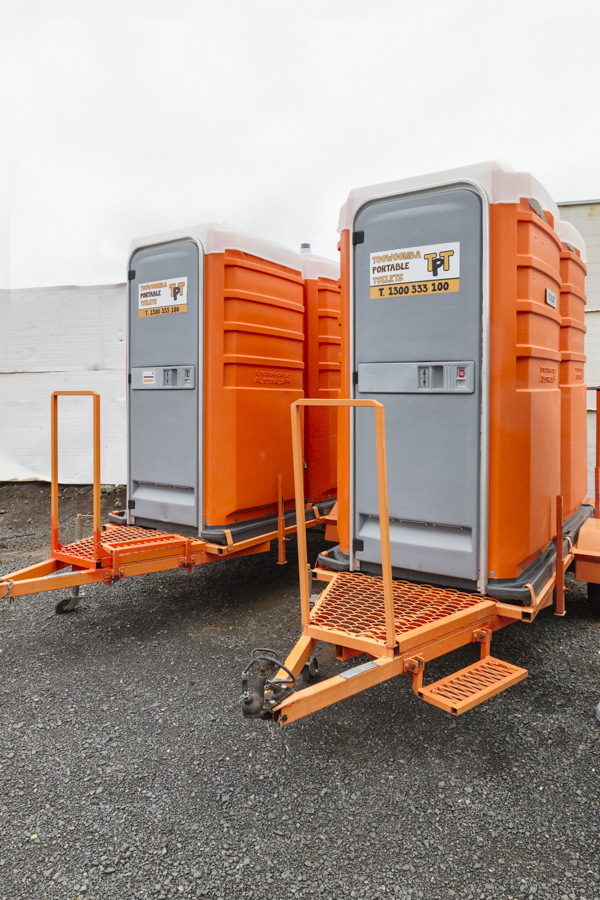 Toowoomba Portable toilets | Shed 6/621 Alderley St, Toowoomba City QLD 4350, Australia | Phone: 0412 737 130