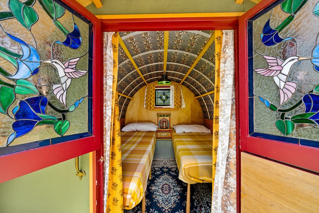 Blue Haven Gypsy Paradise | 93 Birdwood Dr, Blue Haven NSW 2262, Australia | Phone: 0413 584 406