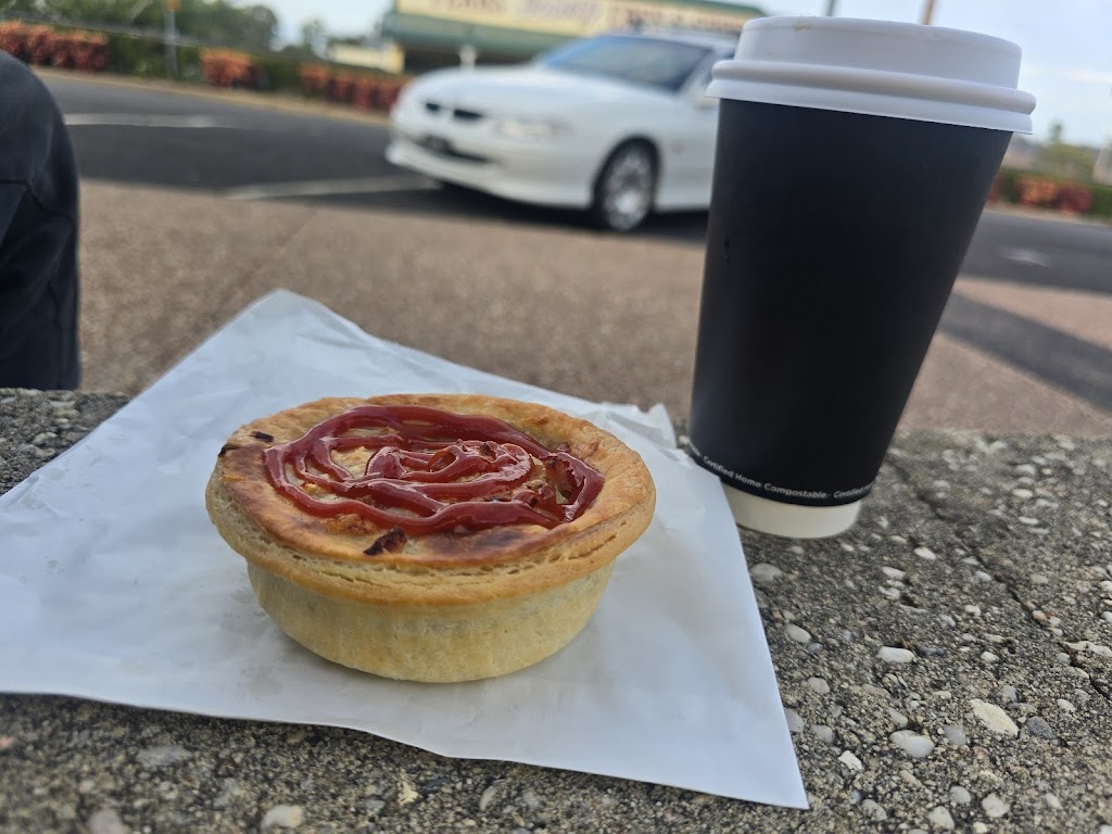 Texas Bakery, Cafe and Groceries | 2 High St, Texas QLD 4385, Australia | Phone: (07) 4653 0123