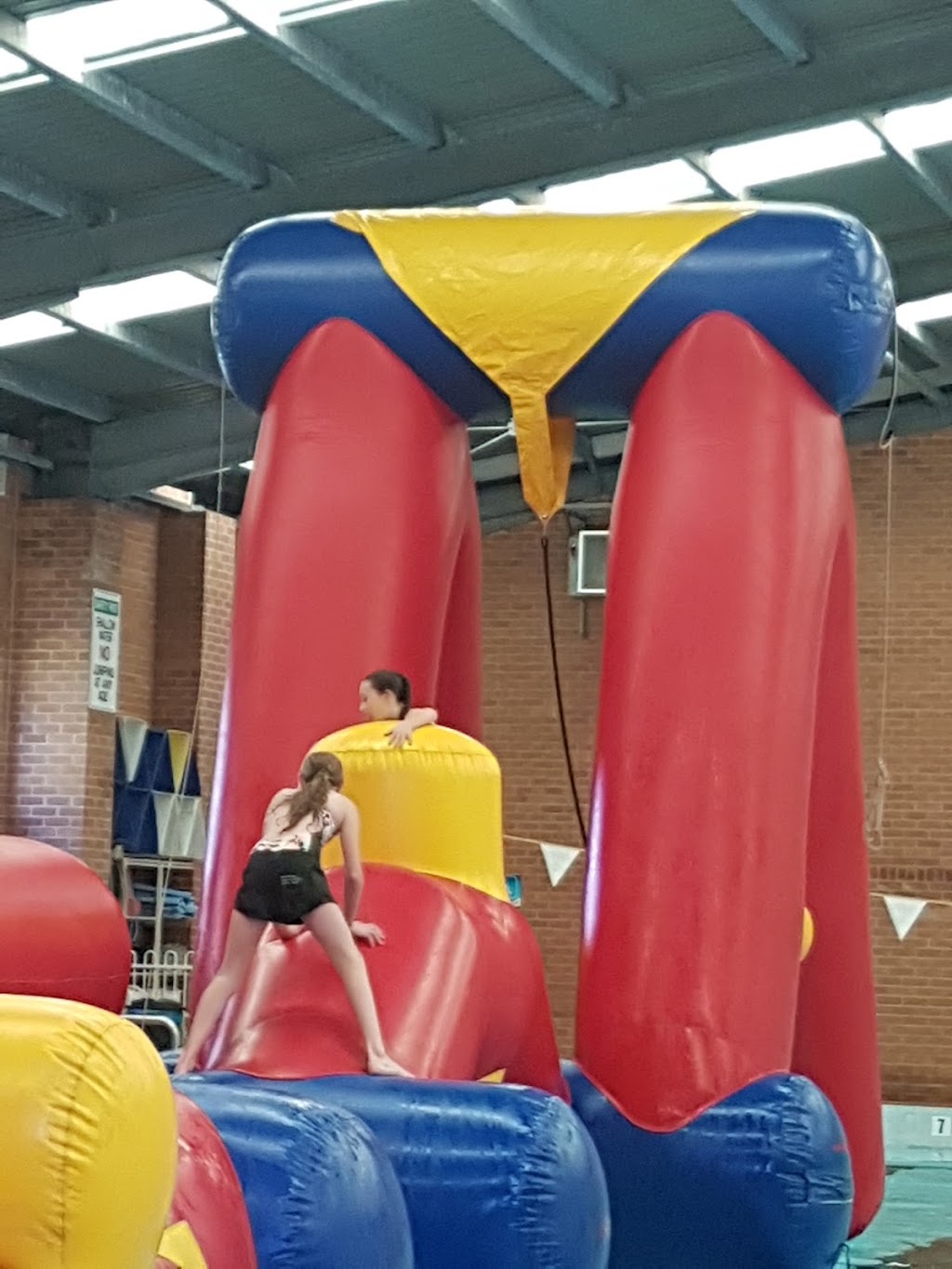 Lyall Peacock Oval | 29 Thorne St, Toronto NSW 2283, Australia | Phone: (02) 4959 5408