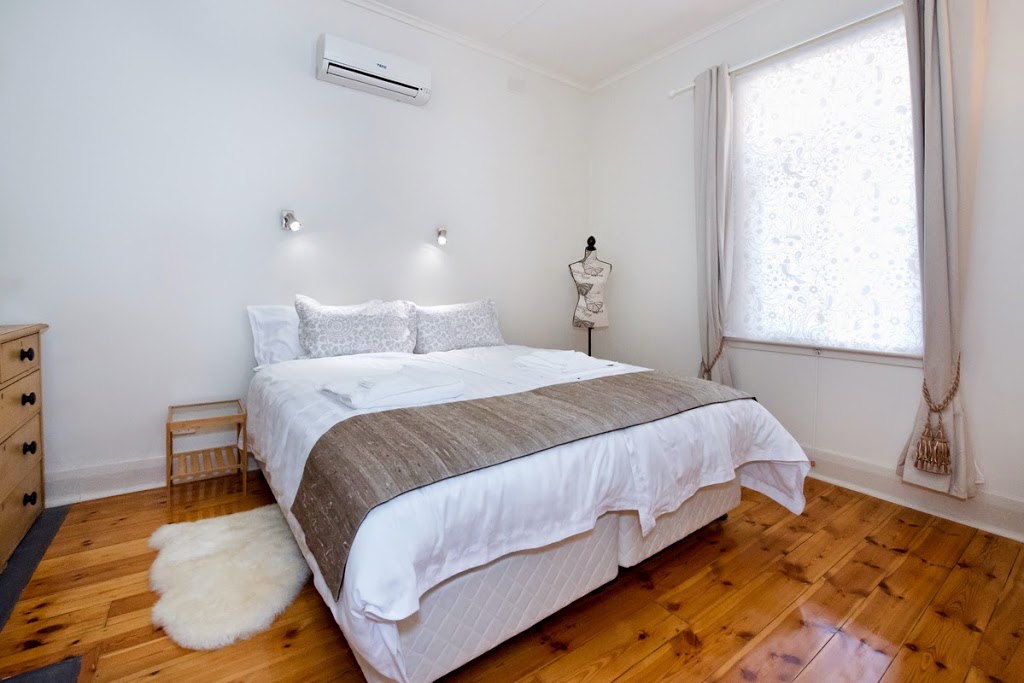 Crawford Terrace Bed and Breakfast | lodging | 16 Crawford Terrace, Berri SA 5343, Australia | 0407615226 OR +61 407 615 226