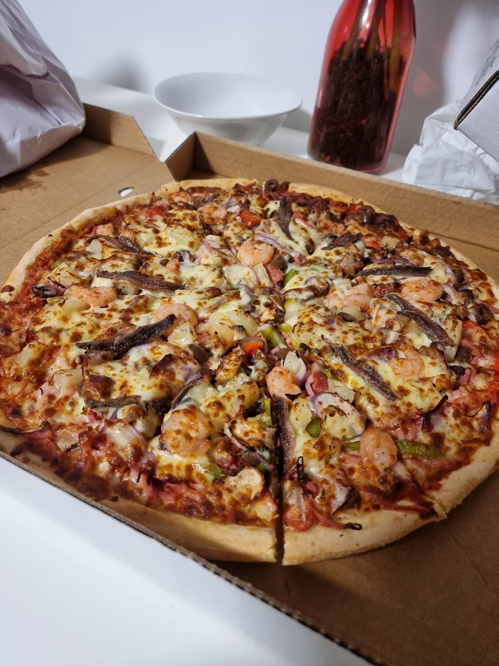 Amore Pizza & Take Away | 10 Binney St, Euroa VIC 3666, Australia | Phone: (03) 5795 1004