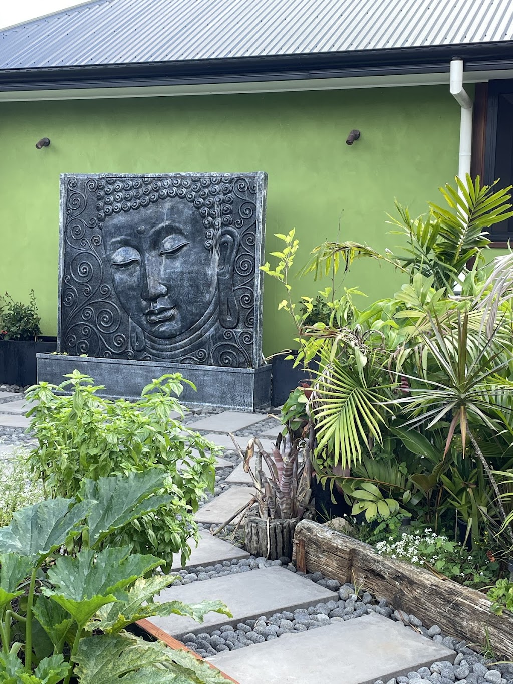 Alam Kesehatan Wellness Retreat | 7 Tulsi Ln, Nimbin NSW 2480, Australia | Phone: 0428 439 526