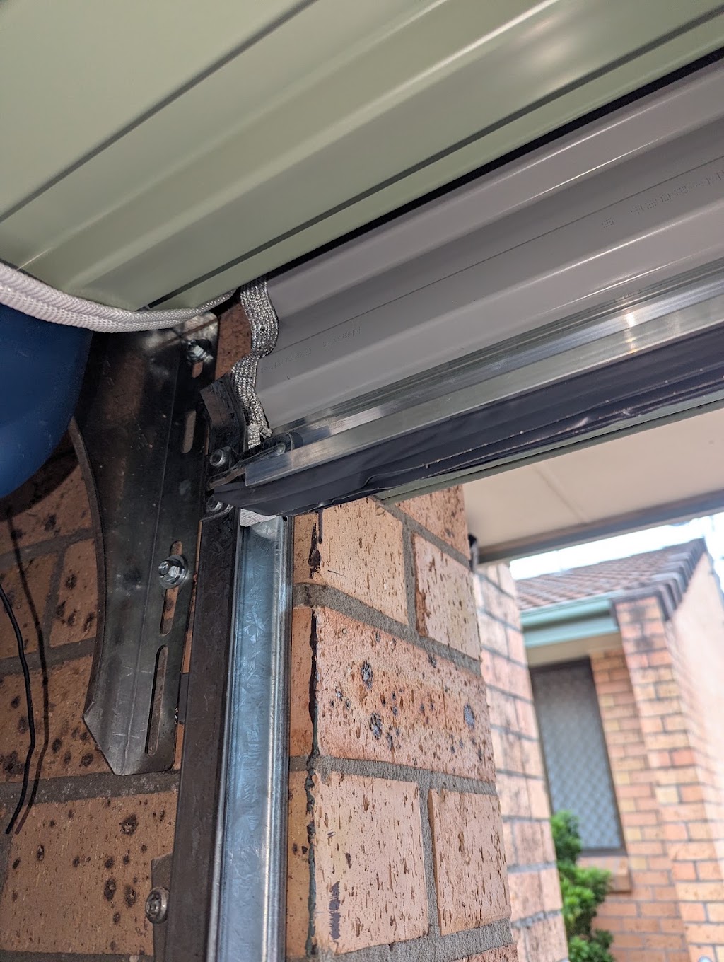 Coast to Valley Garage Doors | Unit 12/6 Viney Creek Drive, Black Hill NSW 2322, Australia | Phone: (02) 4955 3332