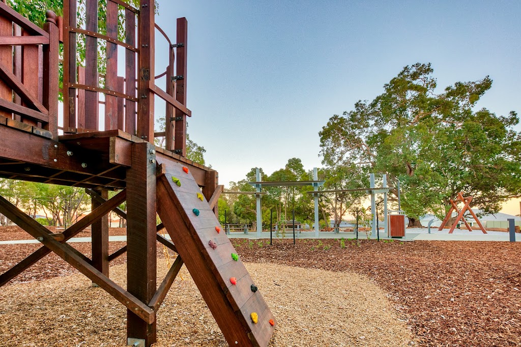 The Ridge Park & Playground | Clondyke Dr, Byford WA 6122, Australia | Phone: 1300 295 809