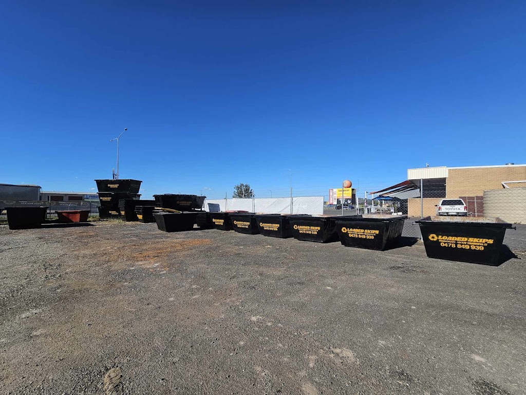 Loaded Skips Pty Ltd | 2 Gunn Ct, Crowley Vale QLD 4342, Australia | Phone: 0478 849 939