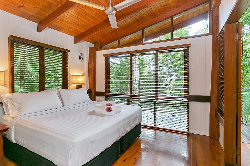 Wanggulay Treetops - Luxury Holiday Rental in Cairns | lodging | 7/9 Barklya Cl, Kamerunga QLD 4870, Australia | 0468377799 OR +61 468 377 799