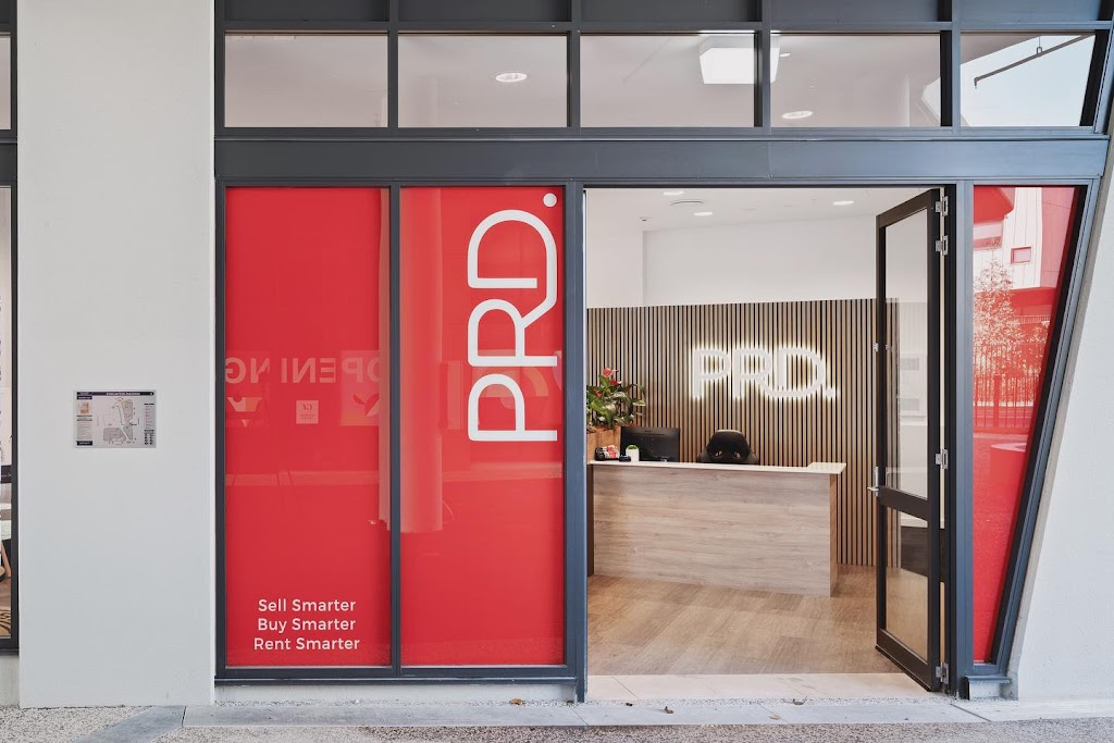 PRD Real Estate Glenmore Park | Shop 3c/90-98 Glenmore Ridge Dr, Glenmore Park NSW 2745, Australia | Phone: (02) 4704 8555