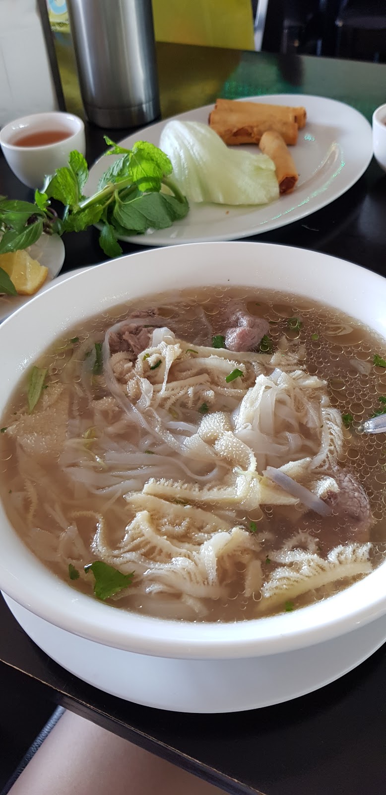 Special Pho Ngon | restaurant | 6 E Esplanade, St Albans VIC 3021, Australia | 0393643838 OR +61 3 9364 3838