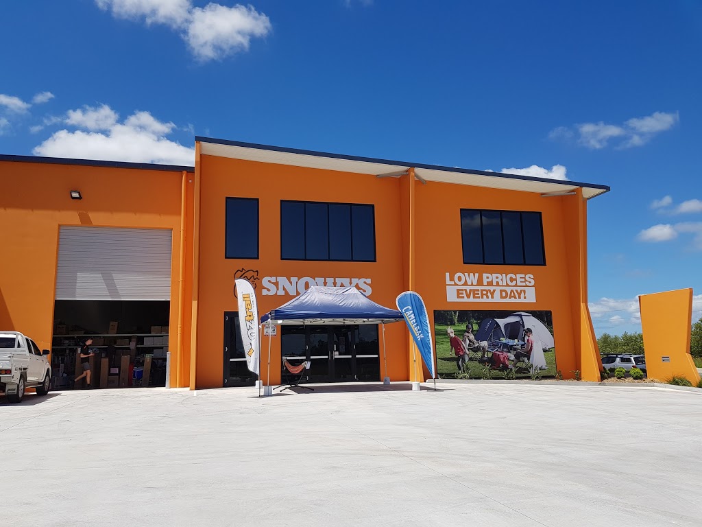 Snowys Outdoors | store | 17 Doherty Street, Brendale QLD 4500, Australia | 1300914007 OR +61 1300 914 007