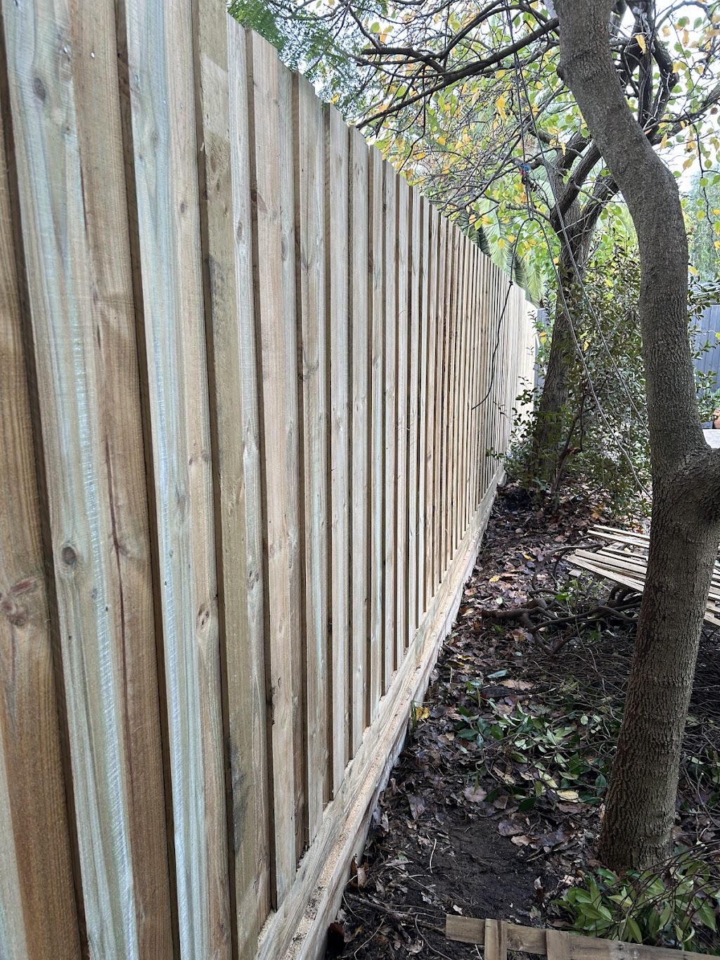 Timberline Fencing & Landscapes | 22 Donday Ct, Pakenham VIC 3810, Australia | Phone: 0422 460 350