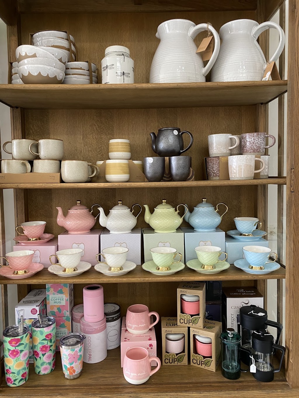 P and Me Flowers and Gifts | Shop 4/28 Lamont St, Bermagui NSW 2546, Australia | Phone: 0491 774 804