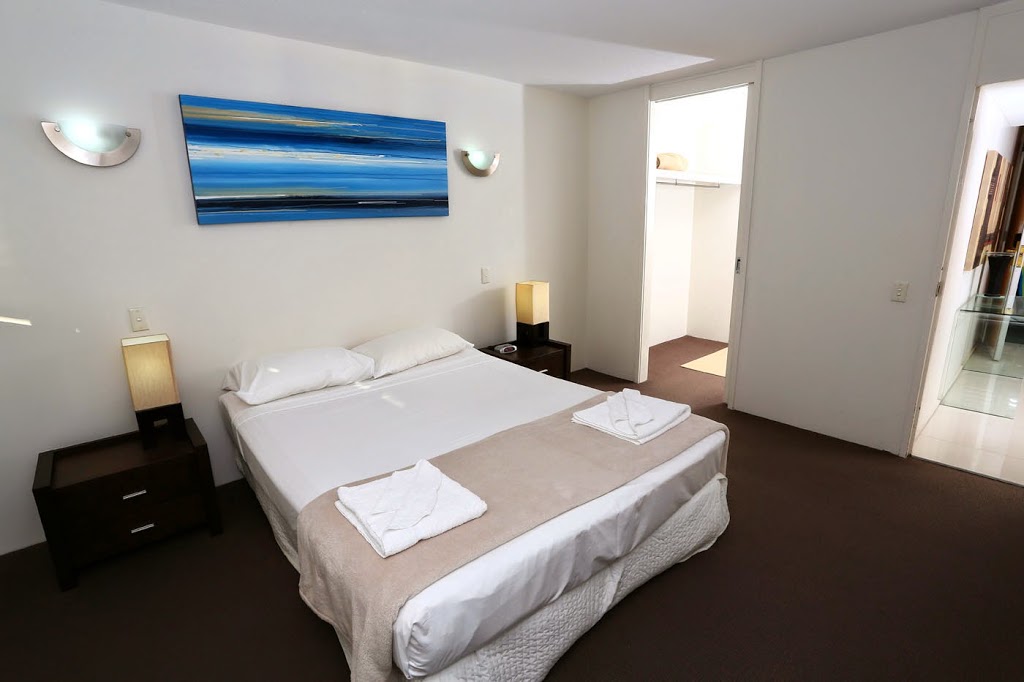 The Regent Apartments Surfers Paradise | 18-24 Aubrey St, Surfers Paradise QLD 4217, Australia | Phone: (07) 5570 2255