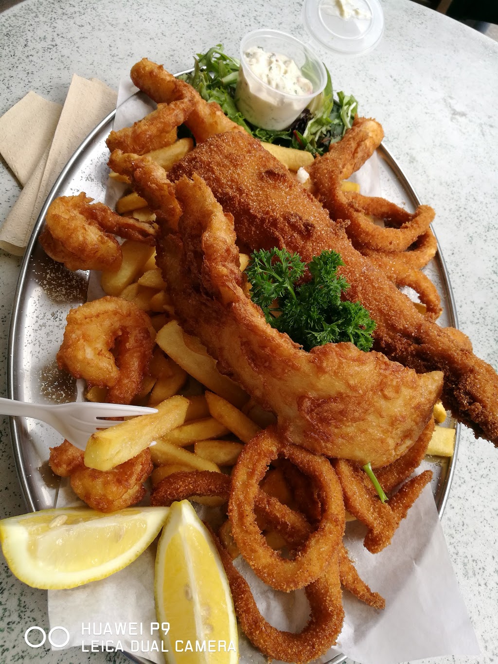 Windsor Seafoods | restaurant | 74 George St, Windsor NSW 2756, Australia | 0245772155 OR +61 2 4577 2155
