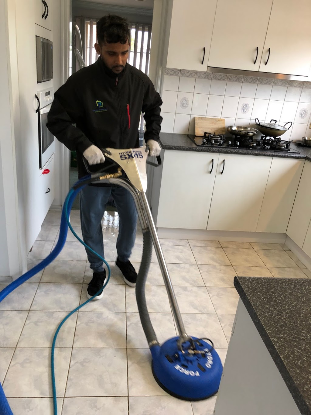 Carpet Cleaner Melbourne | 19 Fisher Ct, Werribee VIC 3030, Australia | Phone: 0415 261 466