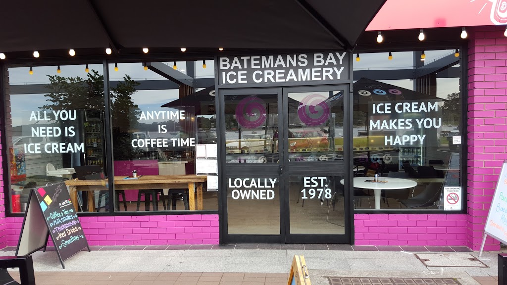 Batemans Bay Ice Creamery | bakery | 7 Clyde St, Batemans Bay NSW 2536, Australia | 0244729128 OR +61 2 4472 9128