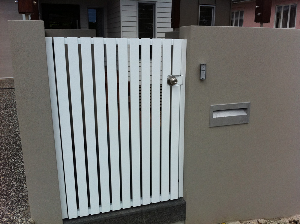 Aaromat Fencing & Balustrade | 20 Gassman Dr, Yatala QLD 4207, Australia | Phone: (07) 3807 0855