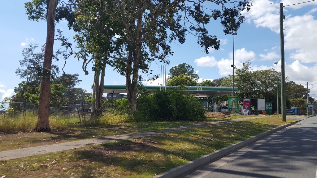 BP Lawnton | gas station | 823 Gympie Rd, Lawnton QLD 4501, Australia | 0738891948 OR +61 7 3889 1948