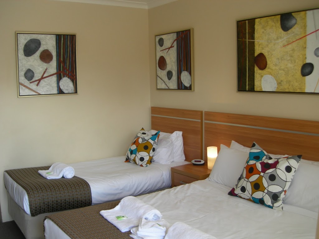 3 Sisters Motel and Cottage | lodging | 346-348 Katoomba St, Katoomba NSW 2780, Australia | 0247822911 OR +61 2 4782 2911