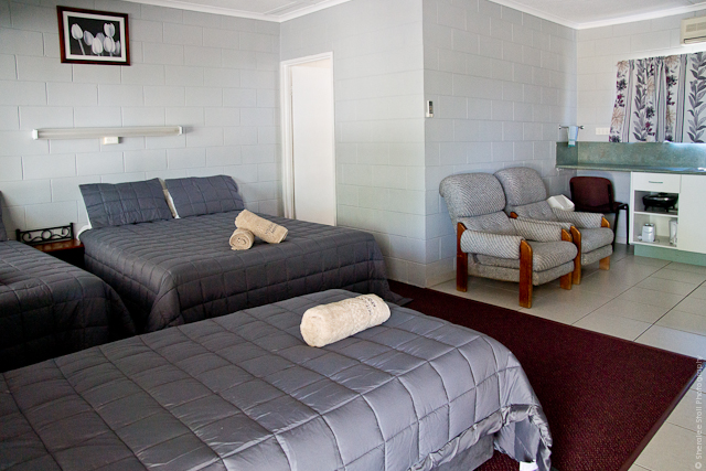 Hillview Motel - Motel In Richmond Hill | Best Budget Motel | Tr | lodging | 3A Hackett Terrace, Charters Towers City QLD 4820, Australia | 0747871973 OR +61 7 4787 1973