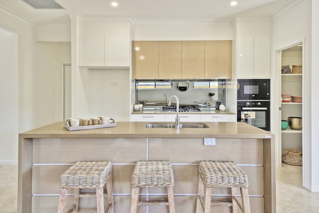 InVision Homes: Queenslands Leading Family Builder | general contractor | 2 &, 4 Houston St, Spring Mountain QLD 4300, Australia | 0734638633 OR +61 7 3463 8633