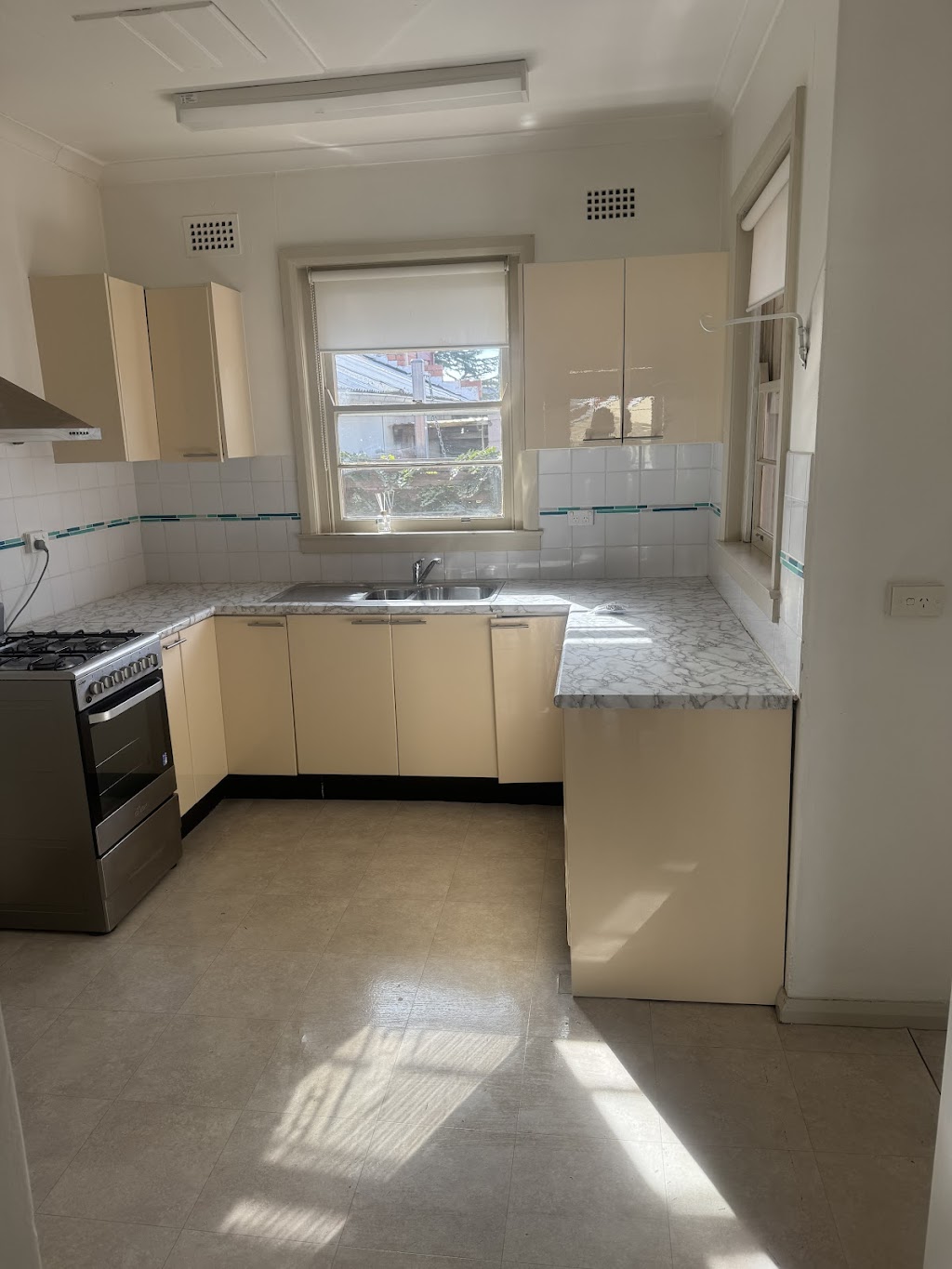 ARN Cleaning Services | 5 Kirkland Rd, Kelso NSW 2795, Australia | Phone: 0432 239 581