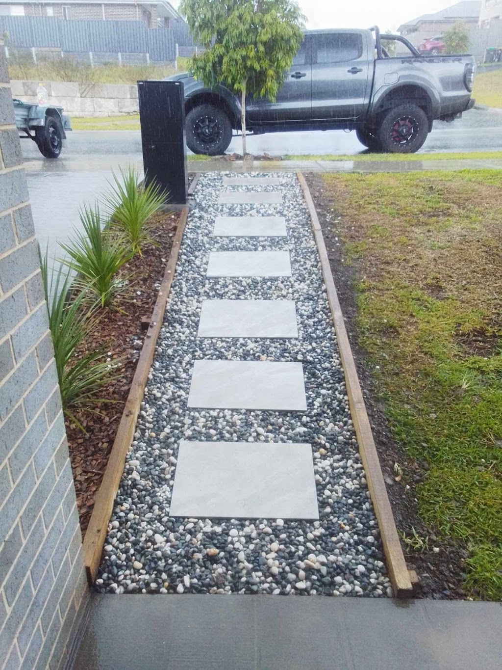 Weedwhizz | 10 Rees James Rd, Raymond Terrace NSW 2324, Australia | Phone: 0482 977 806