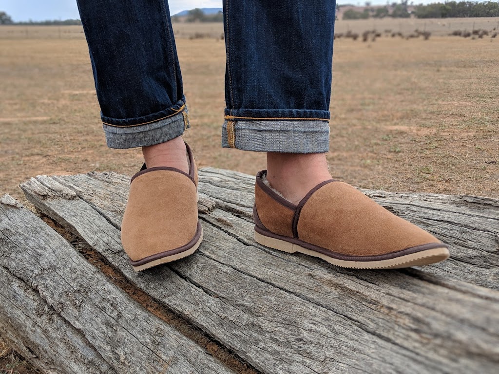 Aussie Uggs | 88 Lorne St, Junee NSW 2663, Australia | Phone: (02) 6924 2885