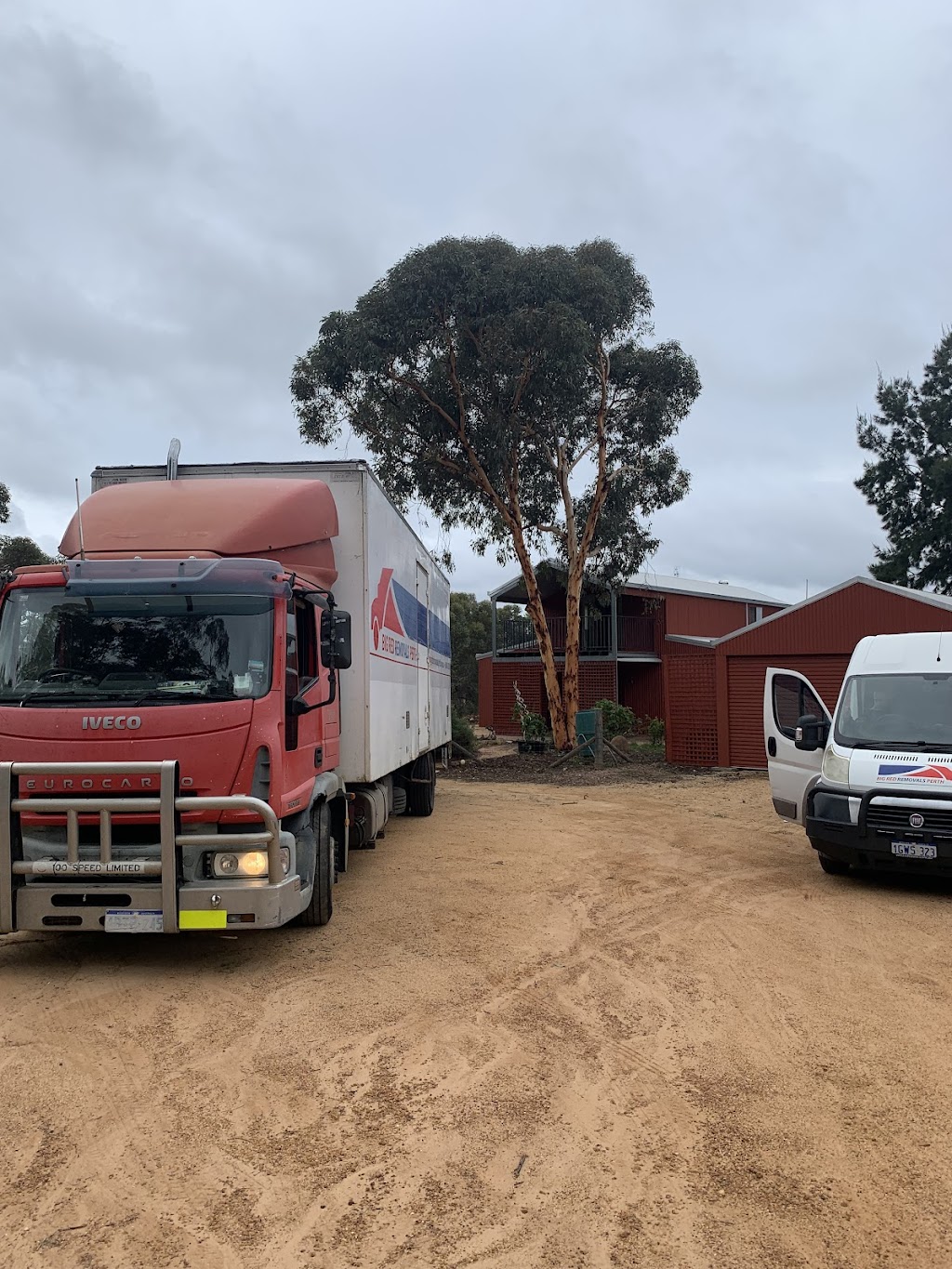 Big Red Removals | Wanneroo Rd, Neerabup WA 6031, Australia | Phone: 0424 678 060