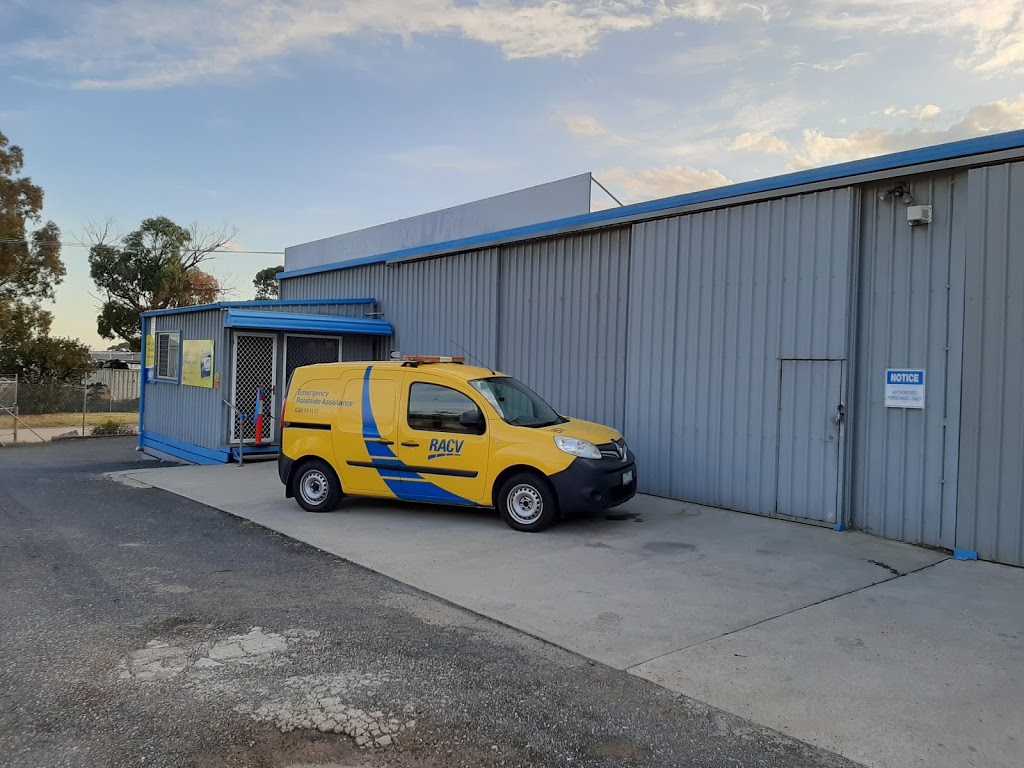 Whiters Street Autos | 62 Whiters St, Lakes Entrance VIC 3909, Australia | Phone: (03) 5155 2963