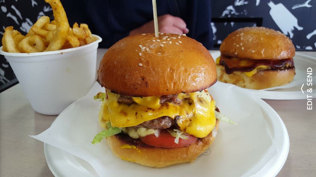 Heroes Burger Diner | 14/6 Fordholm Rd, Hampton Park VIC 3976, Australia | Phone: (03) 8768 8868