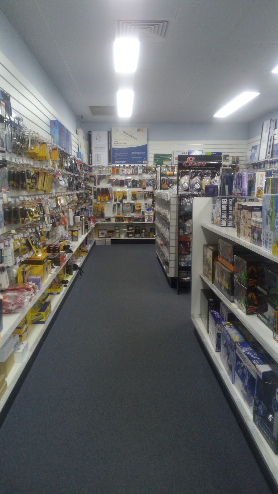 Hawkesbury Electronics | electronics store | 2/9 W Market St, Richmond NSW 2753, Australia | 0245784006 OR +61 2 4578 4006