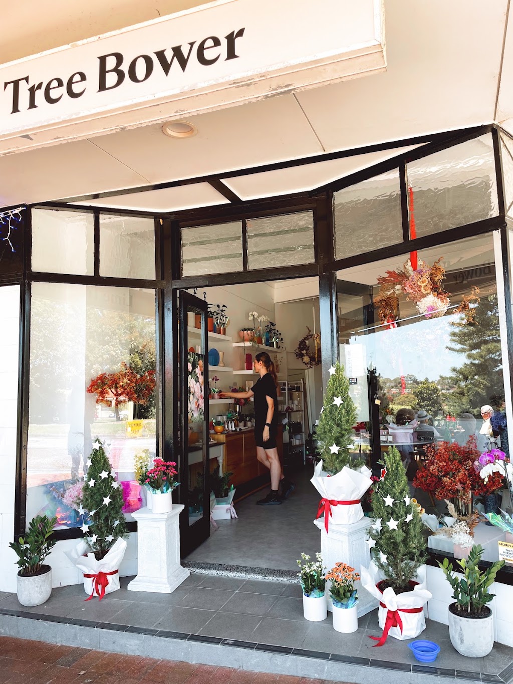 Lime Tree Bower Florist | 395 Sailors Bay Rd, Northbridge NSW 2063, Australia | Phone: 0493 257 504