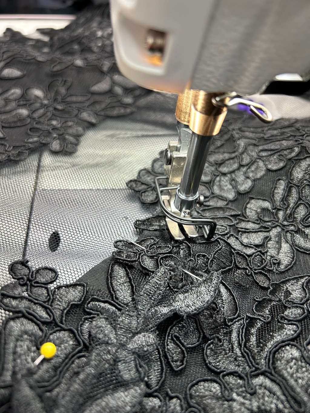 Valley Seamstress | 9 Ranelagh St, Ranelagh TAS 7109, Australia | Phone: 0401 690 786