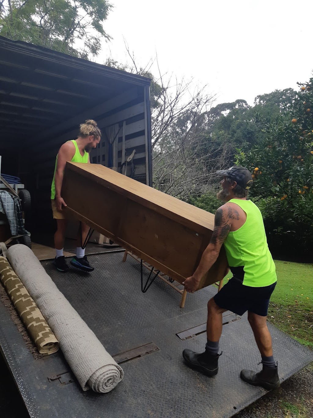Byron Coast Removals | 32 Blindmouth Rd, Main Arm NSW 2482, Australia | Phone: 0432 552 067
