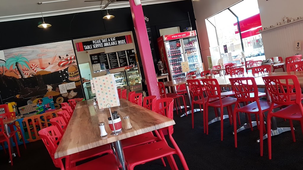 The Bridge Coffee Lounge | cafe | 1 Otho St, Inverell NSW 2360, Australia | 0267224925 OR +61 2 6722 4925