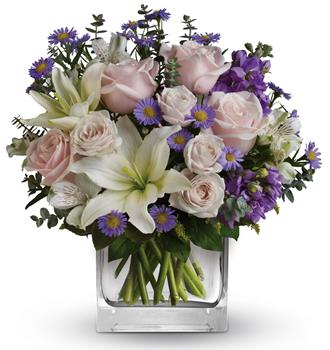 Lyns Bloom Room | florist | Shop 7/1613 Ocean Dr, Lake Cathie NSW 2445, Australia | 0265863603 OR +61 2 6586 3603