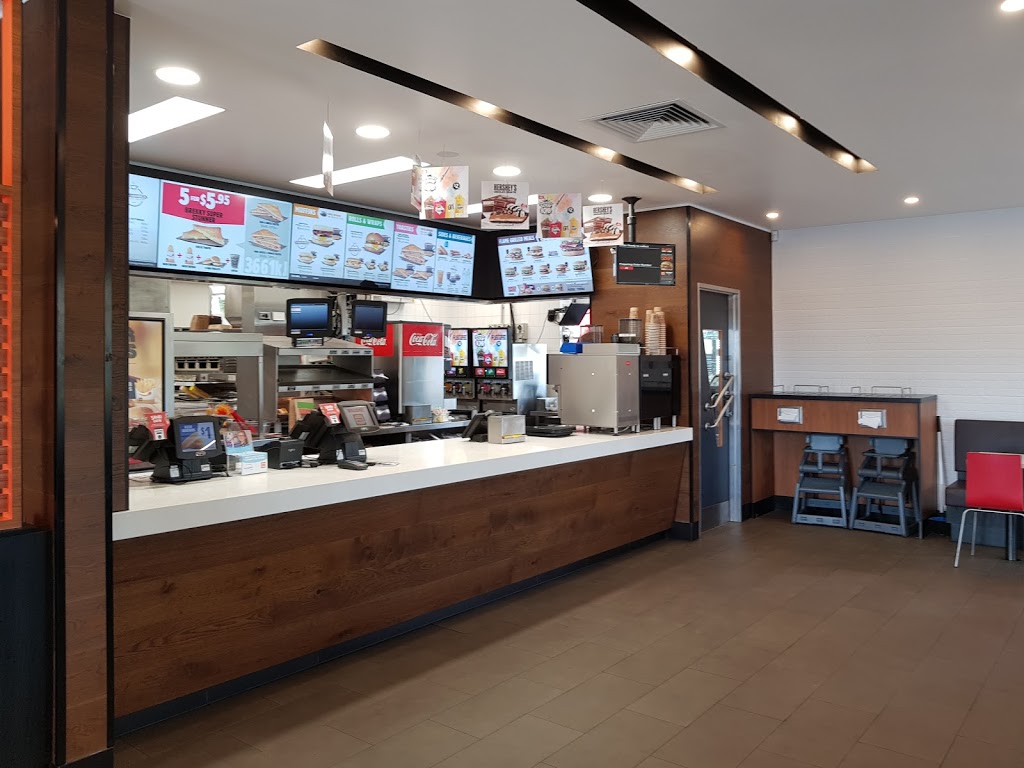 Hungry Jacks | restaurant | LOT80 Mount Milman Dr, Smithfield QLD 4878, Australia