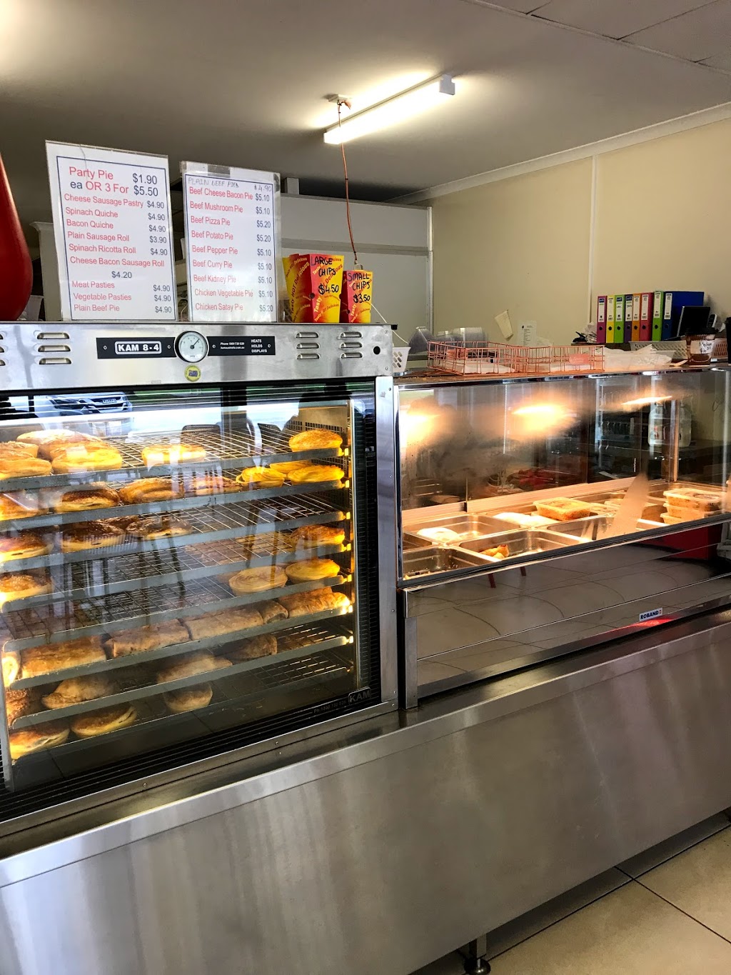 Bay Bakery | 1/6 Roberts St, Jurien Bay WA 6516, Australia | Phone: (08) 9652 1000