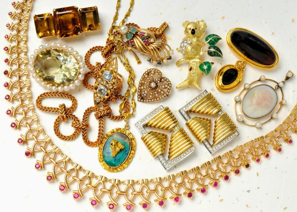 THE Best Things New & Estate Jewellery | jewelry store | 1/2247 Gold Coast Hwy, Mermaid Beach QLD 4218, Australia | 0755727711 OR +61 7 5572 7711