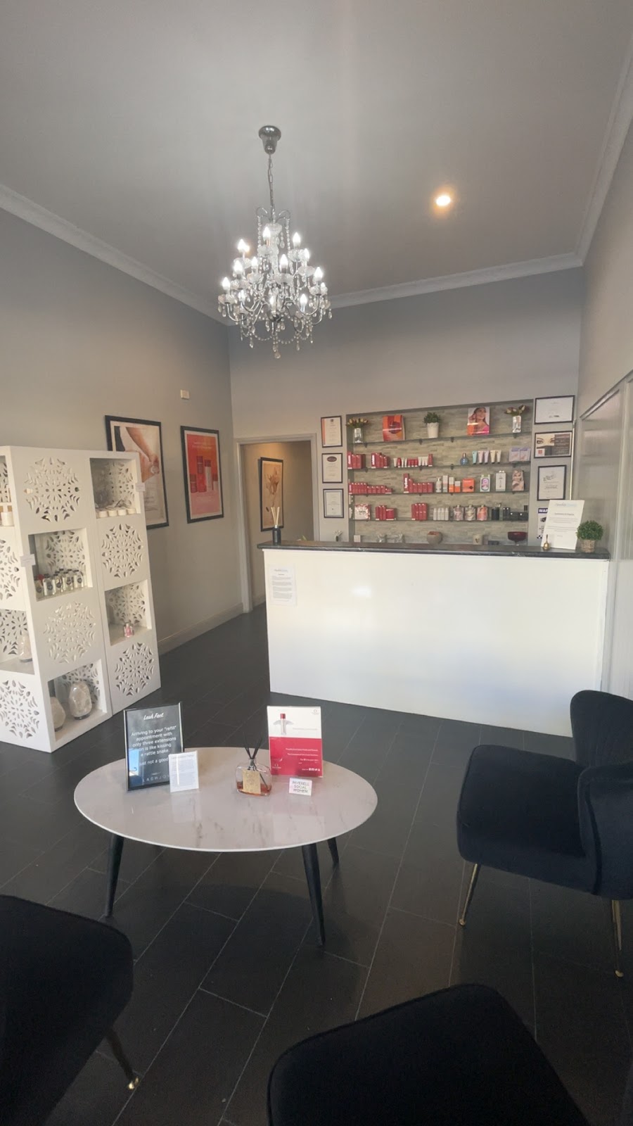 Absolute Beauty Inverell | 6 Stainfield Dr, Inverell NSW 2360, Australia | Phone: (02) 6721 0555